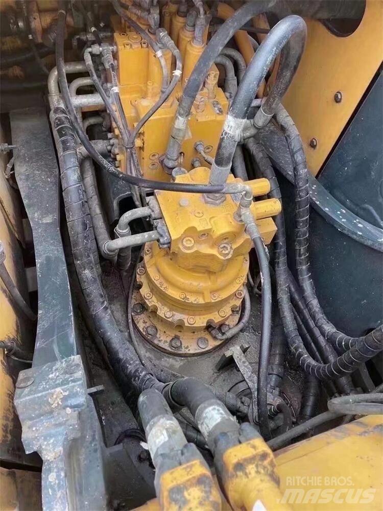 Hyundai R215VS 旋轉式挖土機/掘鑿機/挖掘機