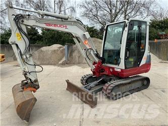 Takeuchi TB235 小型挖土機/掘鑿機<7t(小型挖掘機)