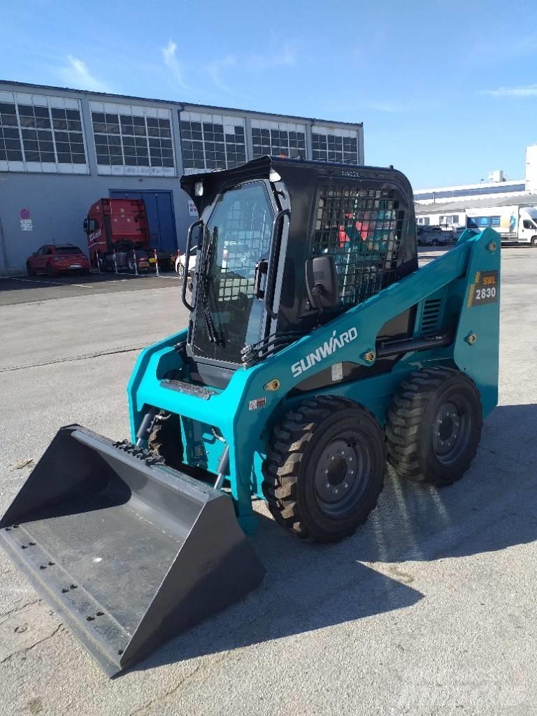 Sunward SWL2830 滑移轉向裝載機