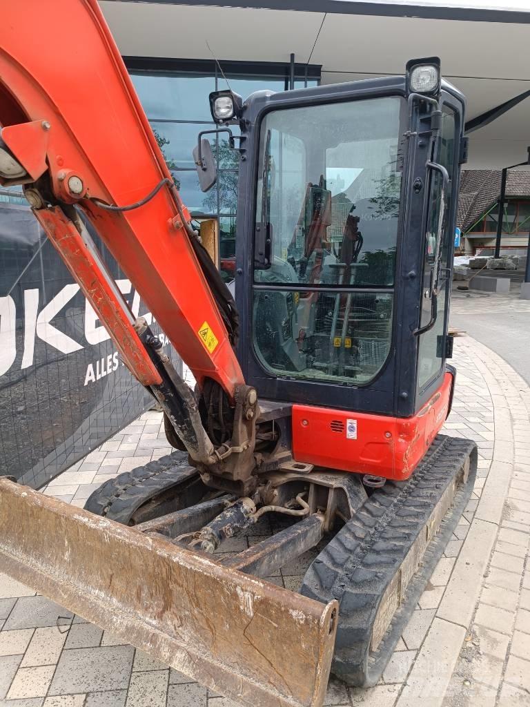 Kubota KX 037-4 小型挖土機/掘鑿機<7t(小型挖掘機)