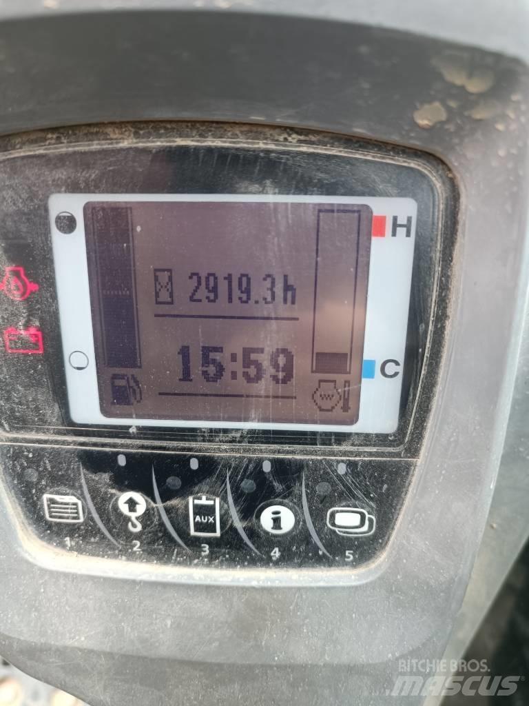 Kubota KX 037-4 小型挖土機/掘鑿機<7t(小型挖掘機)