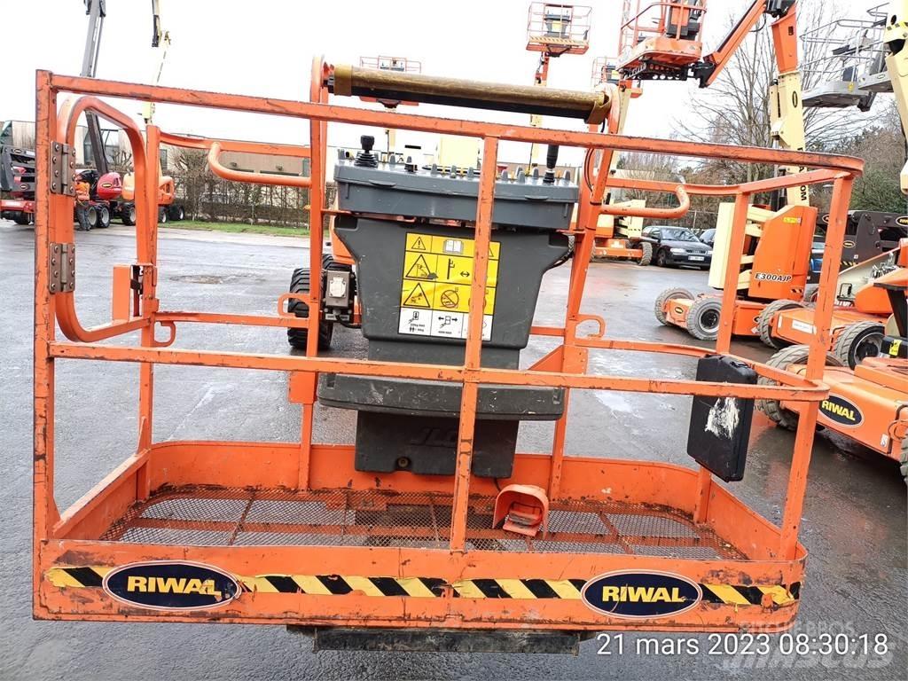 JLG 520AJ 曲臂高空作業車
