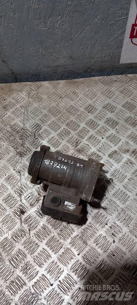 Scania R 440.   1879274 煞車器