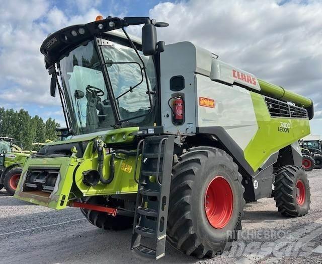 CLAAS LEXION 7400 聯合收穫機