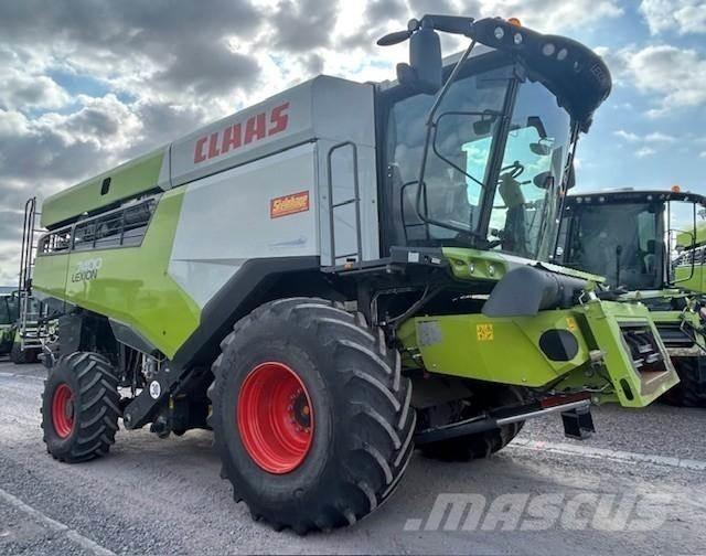 CLAAS LEXION 7400 聯合收穫機