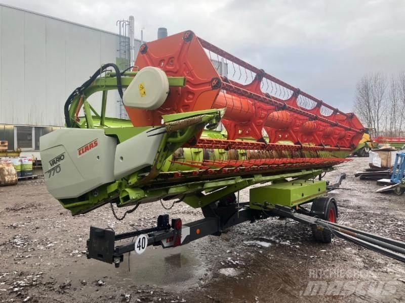 CLAAS LEXION 7400 聯合收穫機