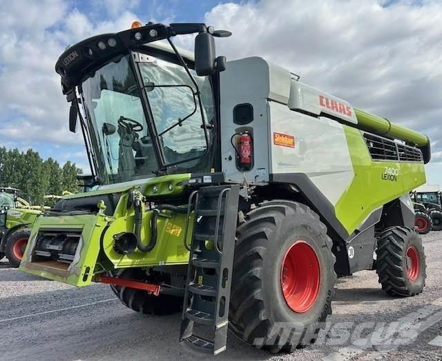 CLAAS LEXION 7400 聯合收穫機