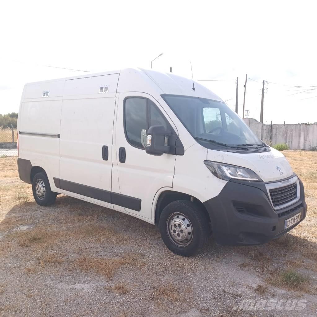 Peugeot Boxer 皮卡.傳統半斗卡車/側卸板
