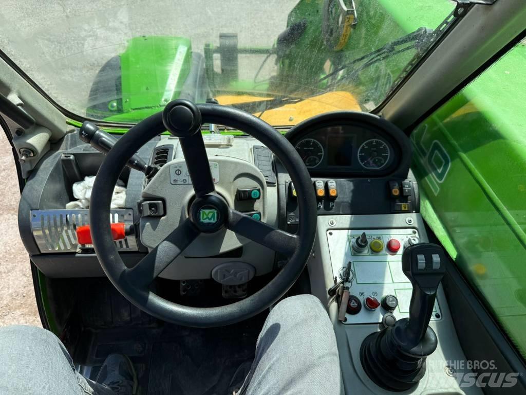 Merlo P 32.6 Plus 農業用伸縮臂裝載機