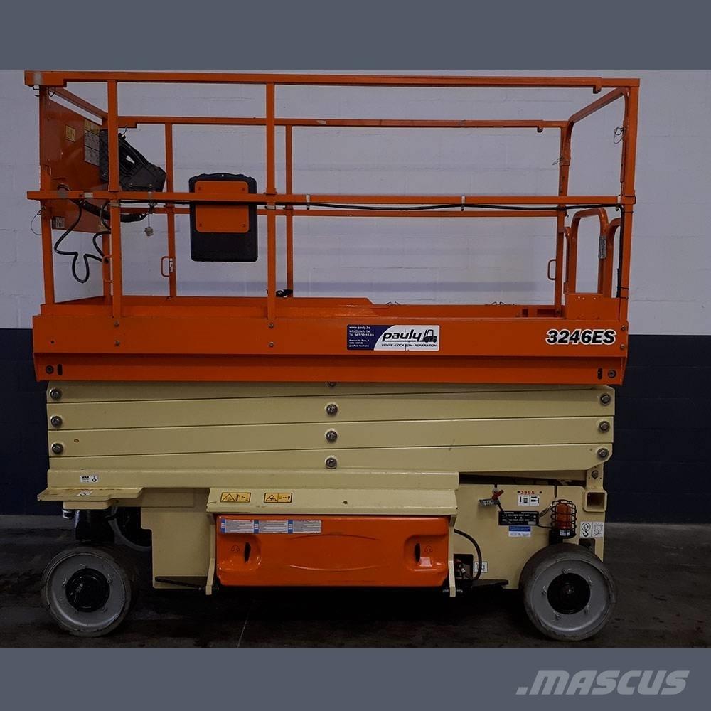 JLG 3246 ES 剪式升降機