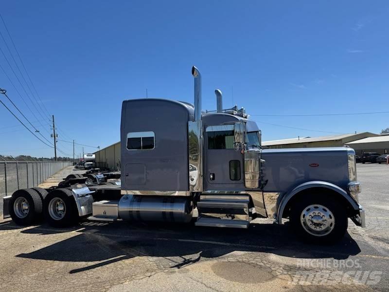 Peterbilt 389 曳引機組件