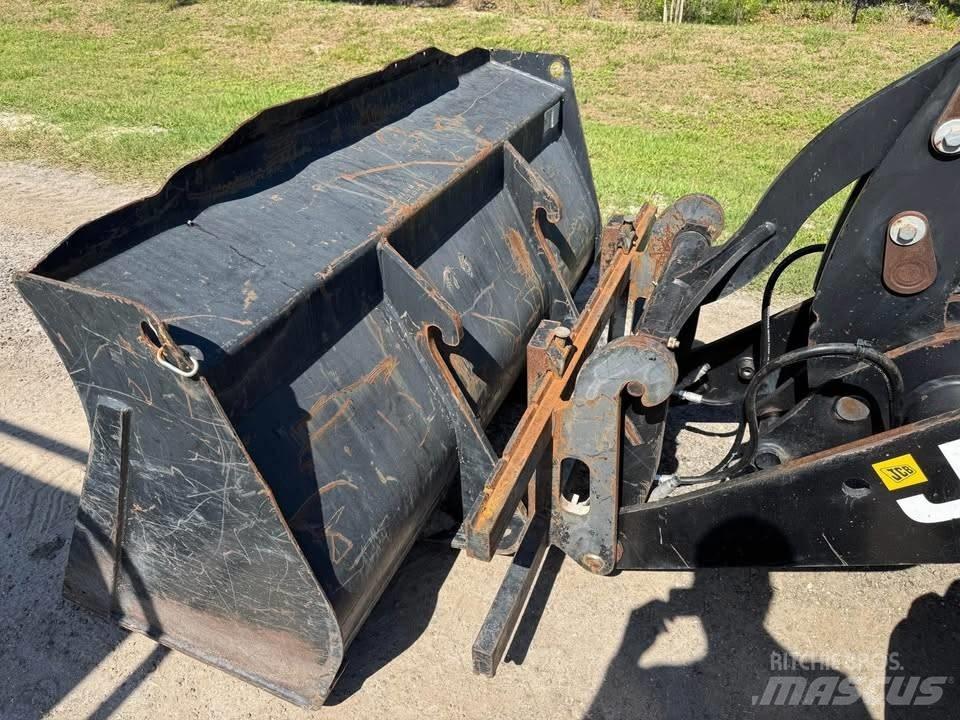 JCB 407 輪胎式裝載機