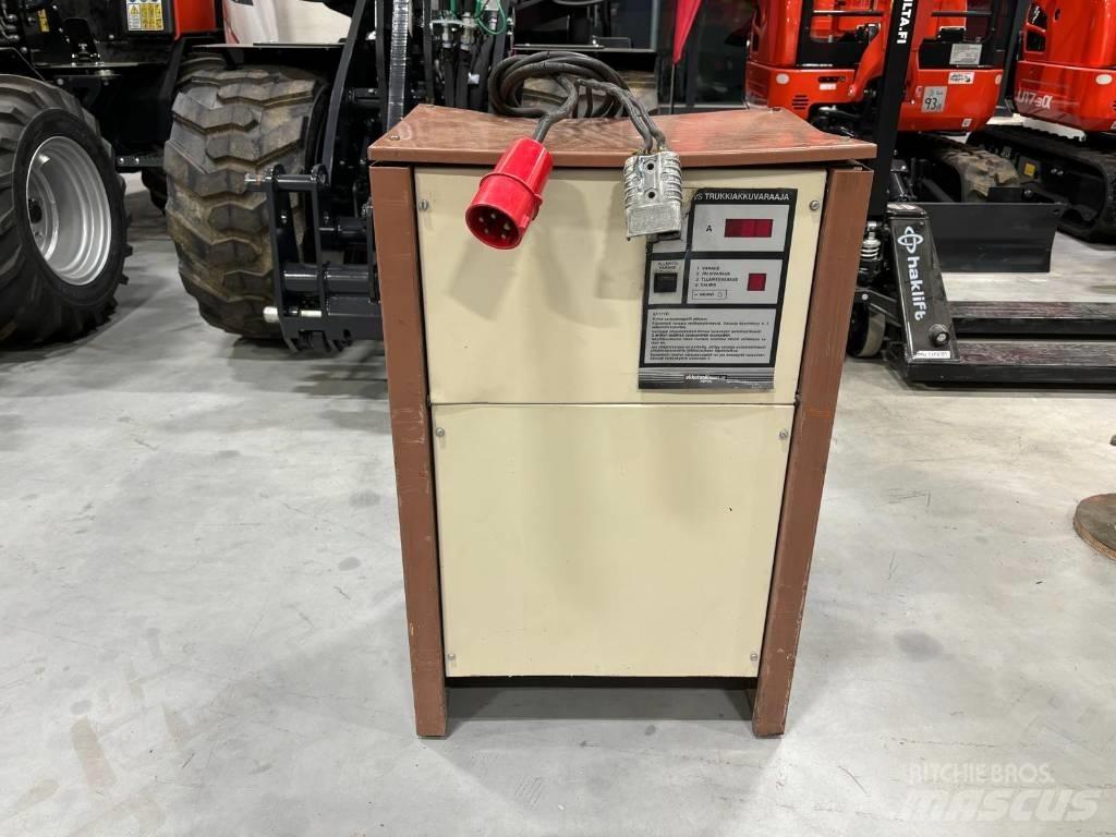 Toyota FBE 18 電動堆高機