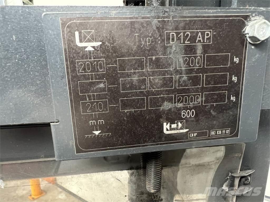 Linde D12 AP 行走控制式堆積機