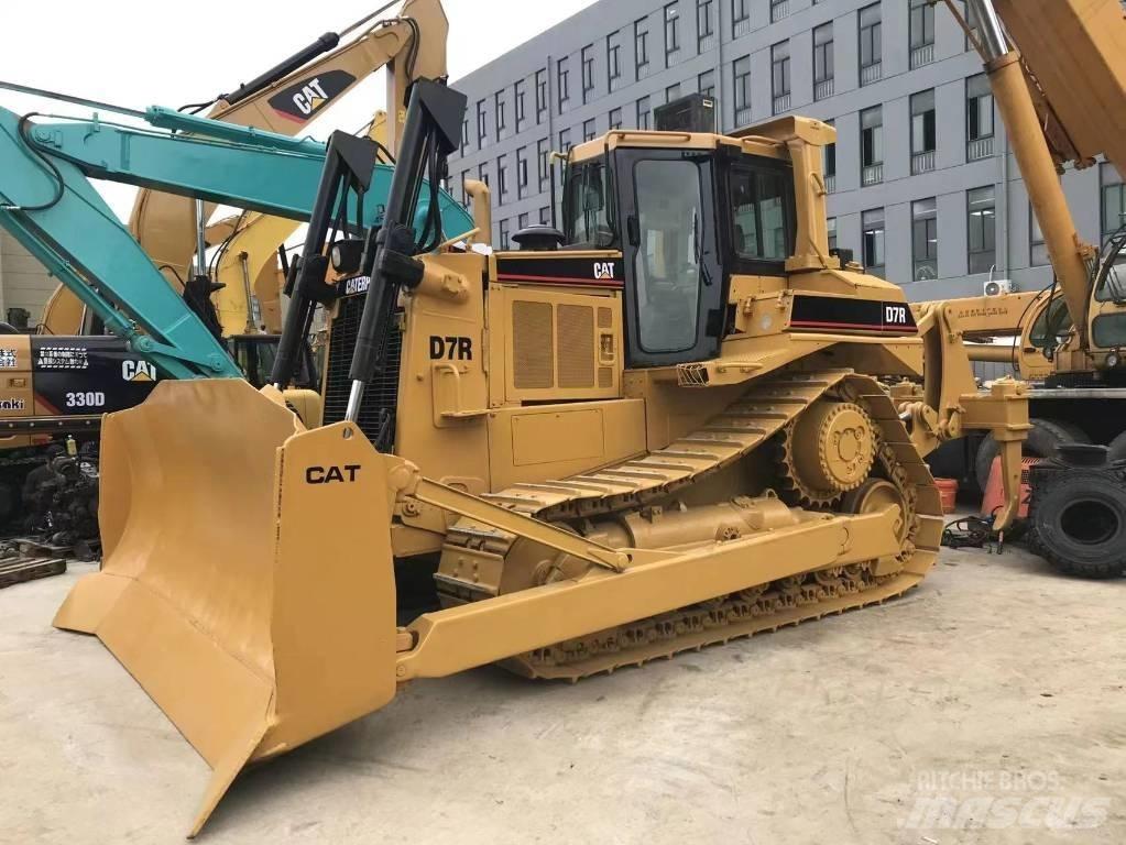 CAT D 7 R 履帶推土機