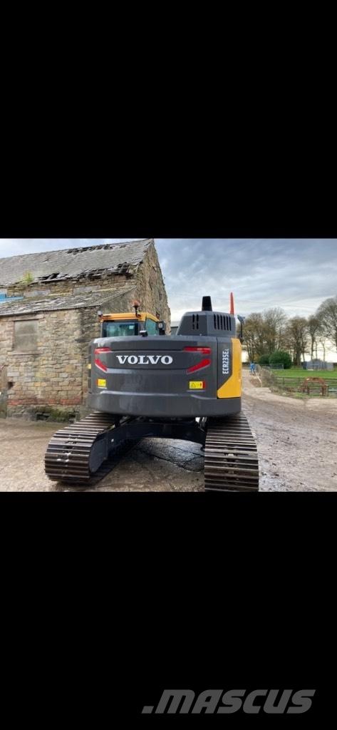 Volvo ECR 235 E 履帶式 挖土機/掘鑿機/挖掘機