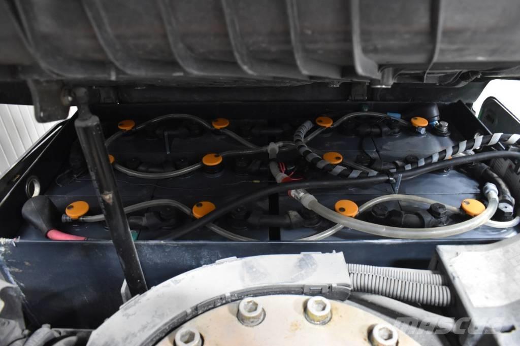 Still RX 50-13 電動堆高機