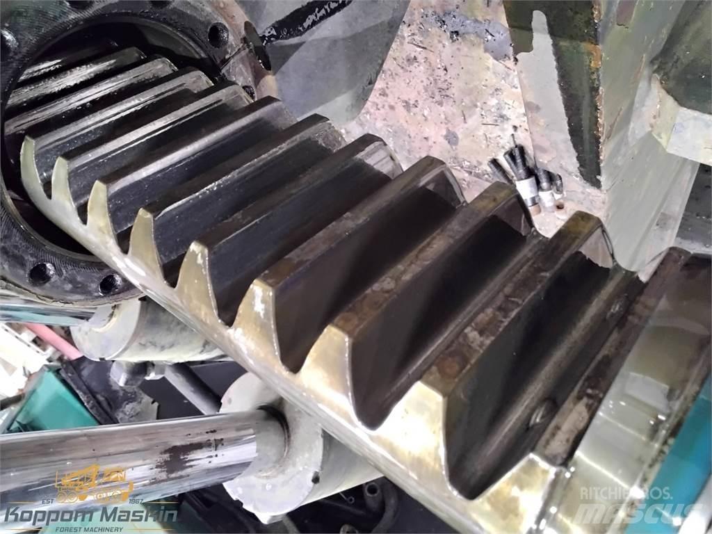 Loglift 200 收穫起重機