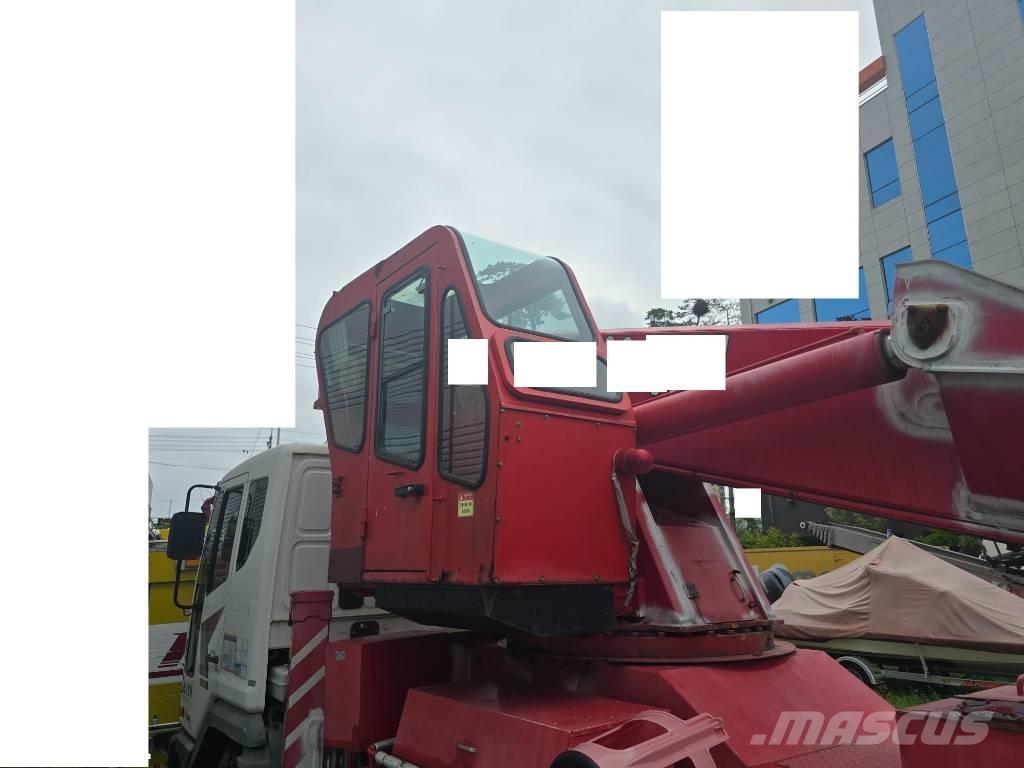 Horyong SKY450 卡車裝載高空作業車