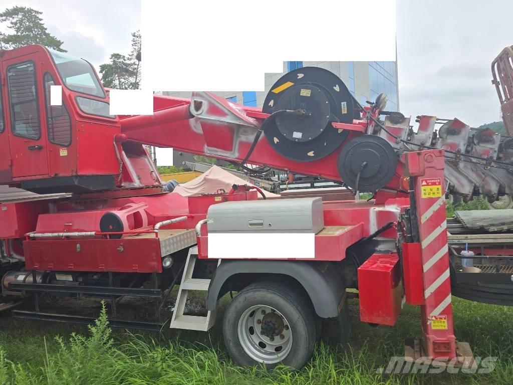 Horyong SKY450 卡車裝載高空作業車