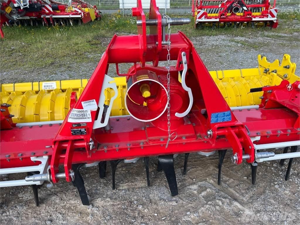 Pöttinger Lion 303 動力耙和旋轉式耕耘機