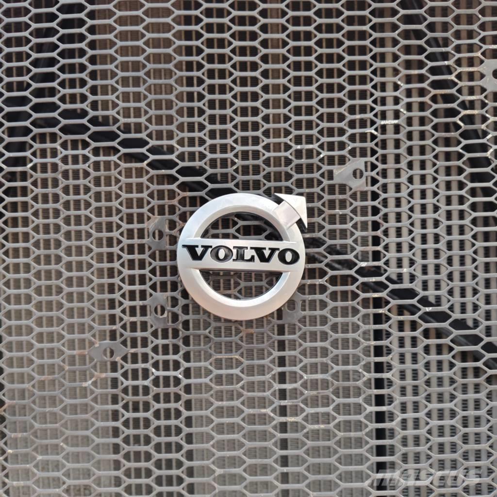 Volvo L 120 E 輪胎式裝載機