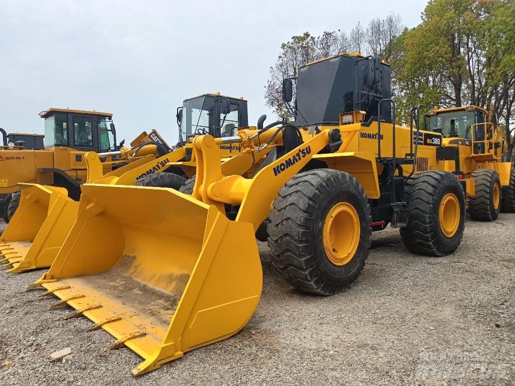Komatsu WA 380 輪胎式裝載機