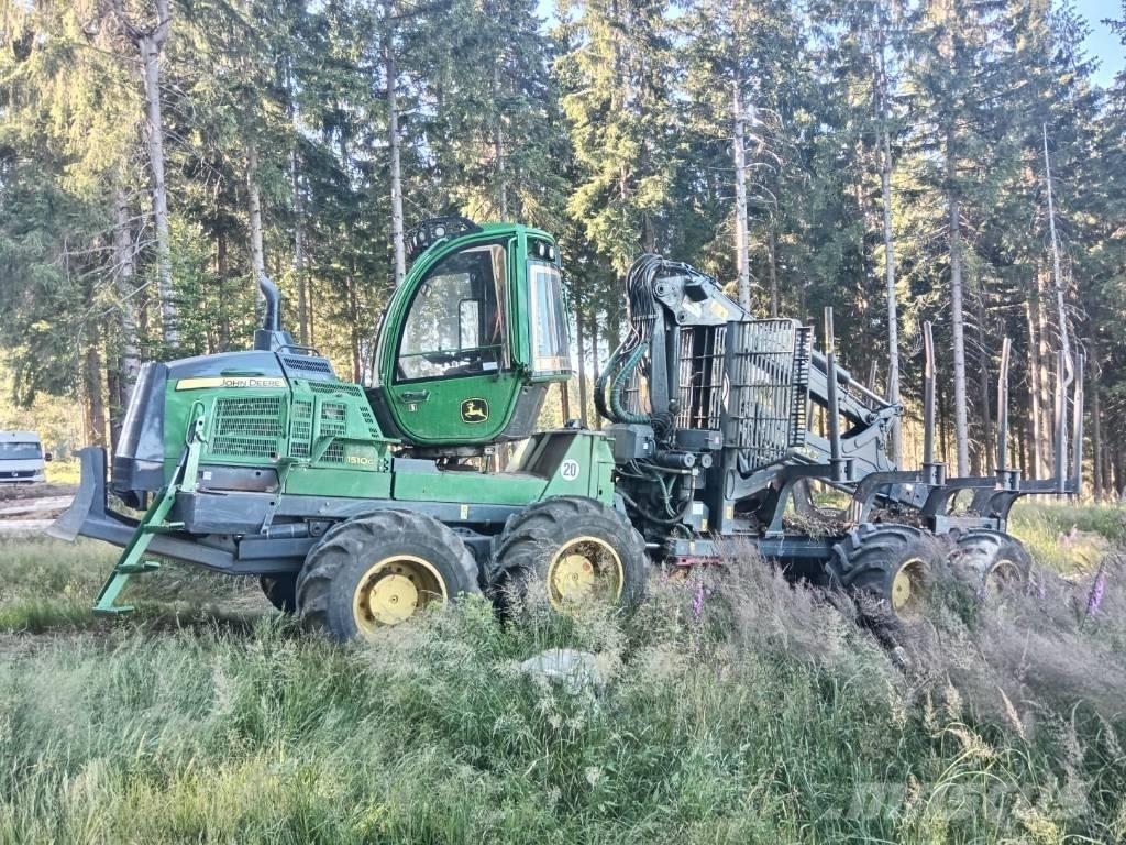 John Deere 1510 G 集運機