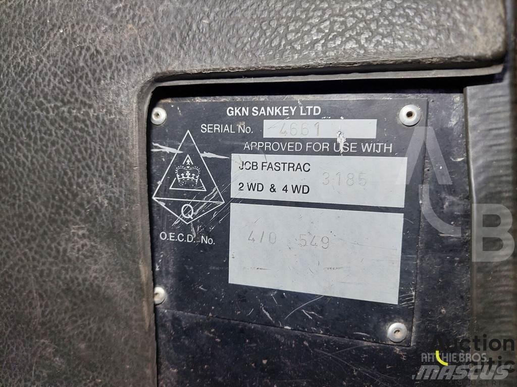 JCB Fastrac 3185 曳引機