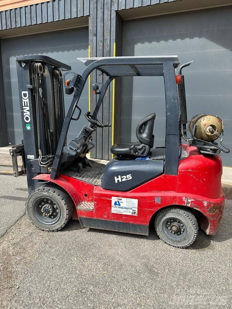  DEMO DM-H 25 VGT 液化石油氣LPG卡車