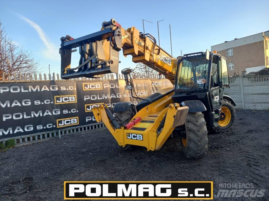 JCB 535-125 伸縮臂操作車