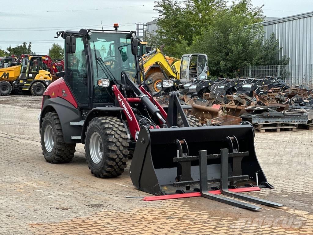 Yanmar V 7 輪胎式裝載機