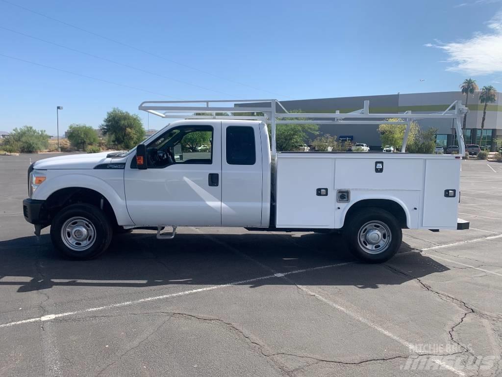 Ford F 250 XL SD 多用途機械