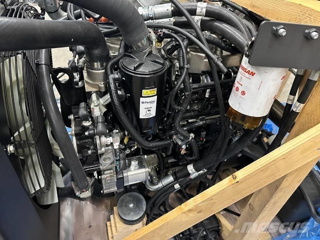 Perkins 1204J-E44TA 其他農業機械