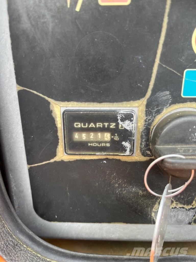 JLG 600 AJ 曲臂高空作業車