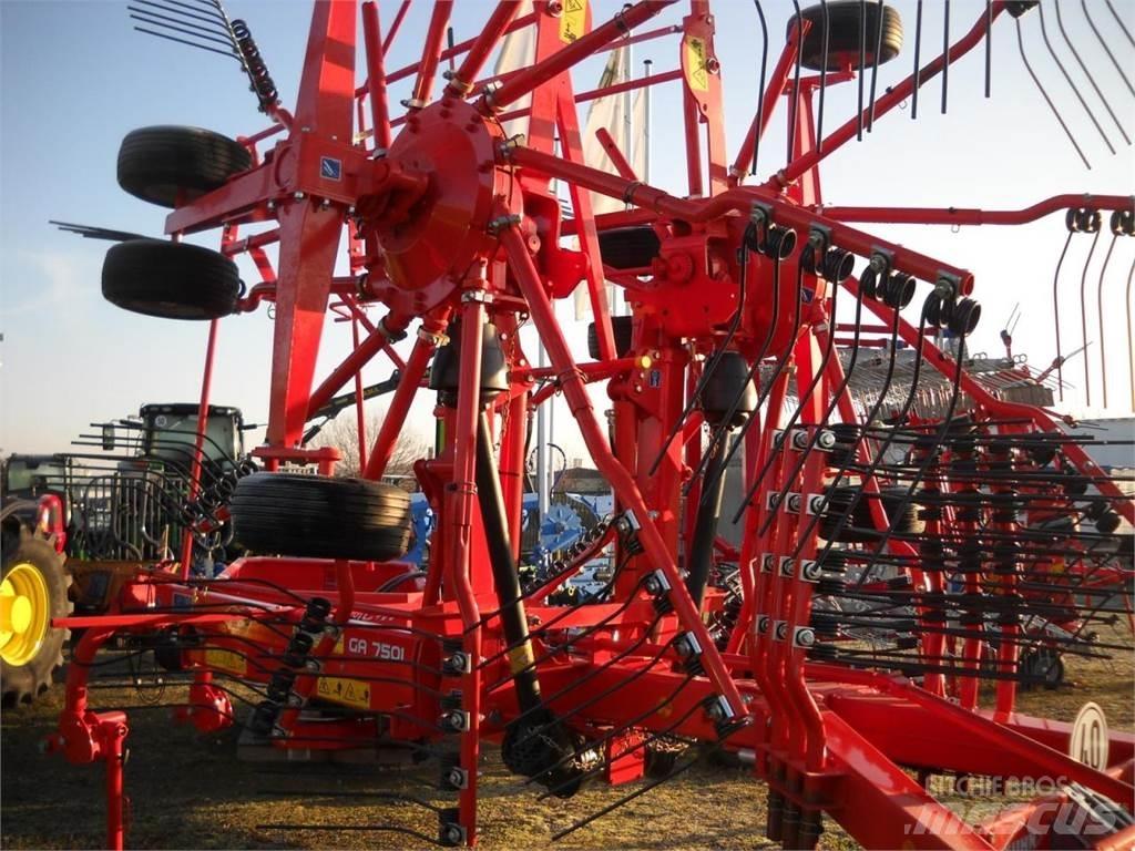 Kuhn GA 7501 堆草機