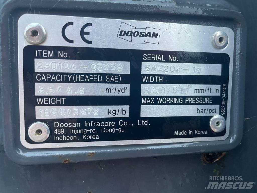 Doosan DL 320-7 鏟斗