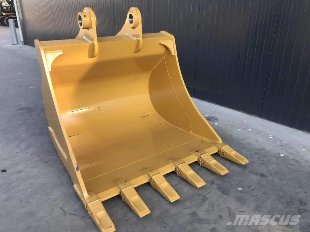 Volvo EC250 鏟斗