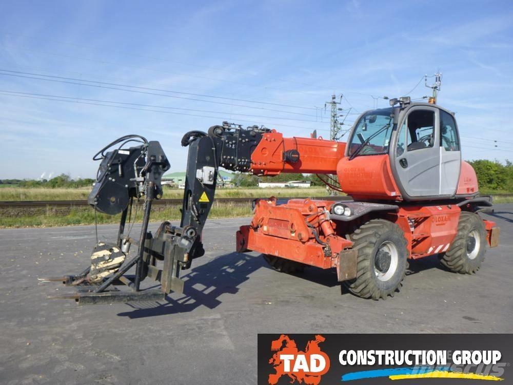 Manitou MRT 2150 伸縮臂操作車