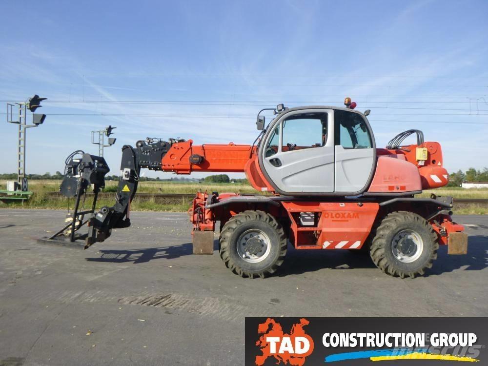 Manitou MRT 2150 伸縮臂操作車