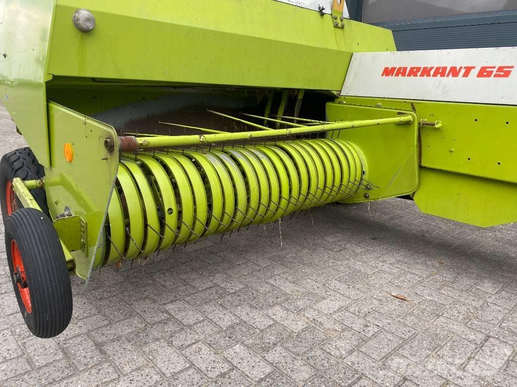 CLAAS Markant 65 方形打捆機