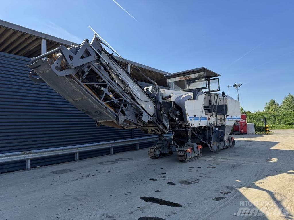 Wirtgen W 210 瀝青冷銑刨機/銑床