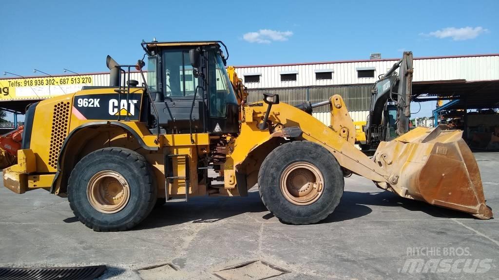 CAT 962K 輪胎式裝載機