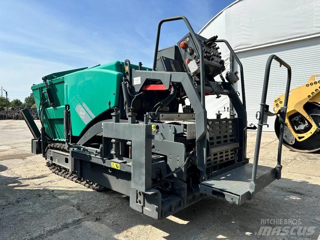 Vögele S 800 瀝青攤舖機/鋪路機