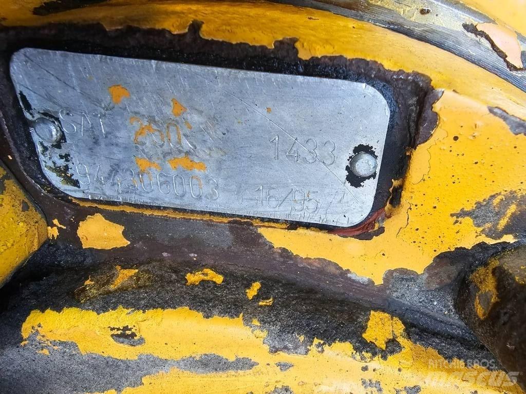 Liebherr SAT250 傳動裝置