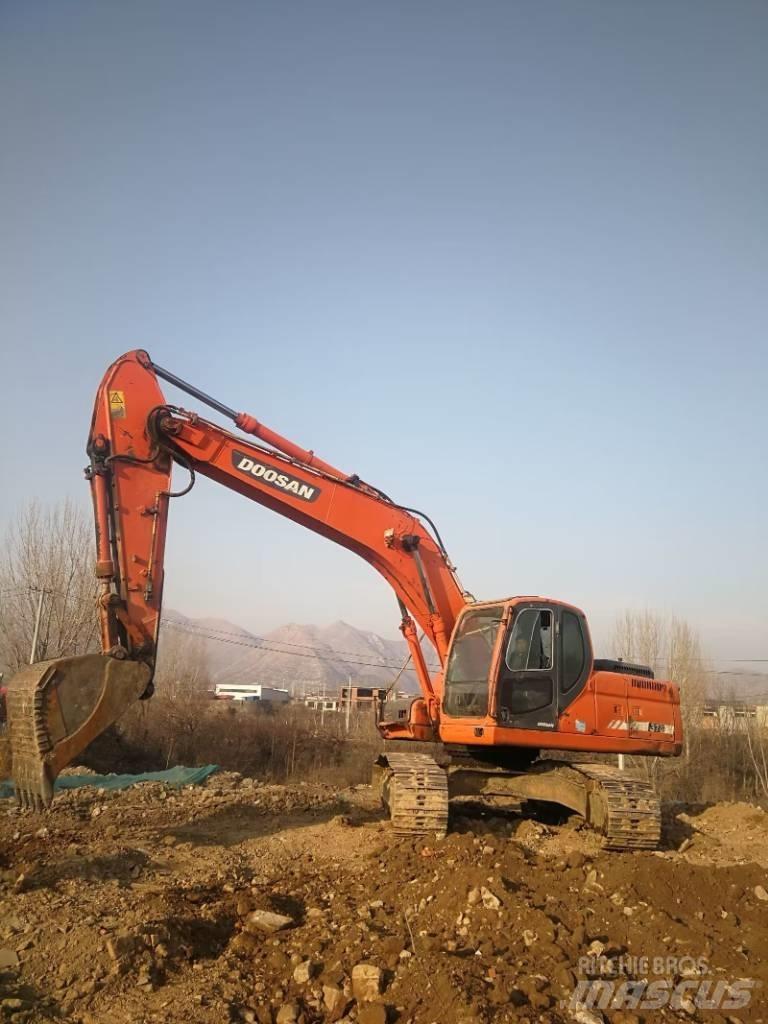 Doosan dx225 履帶式 挖土機/掘鑿機/挖掘機