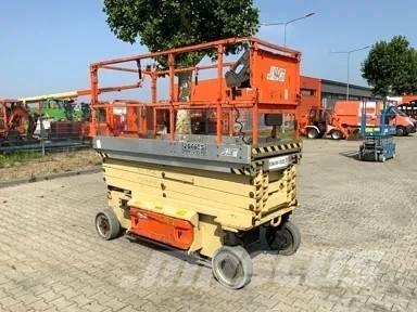 JLG 2646 ES 剪式升降機