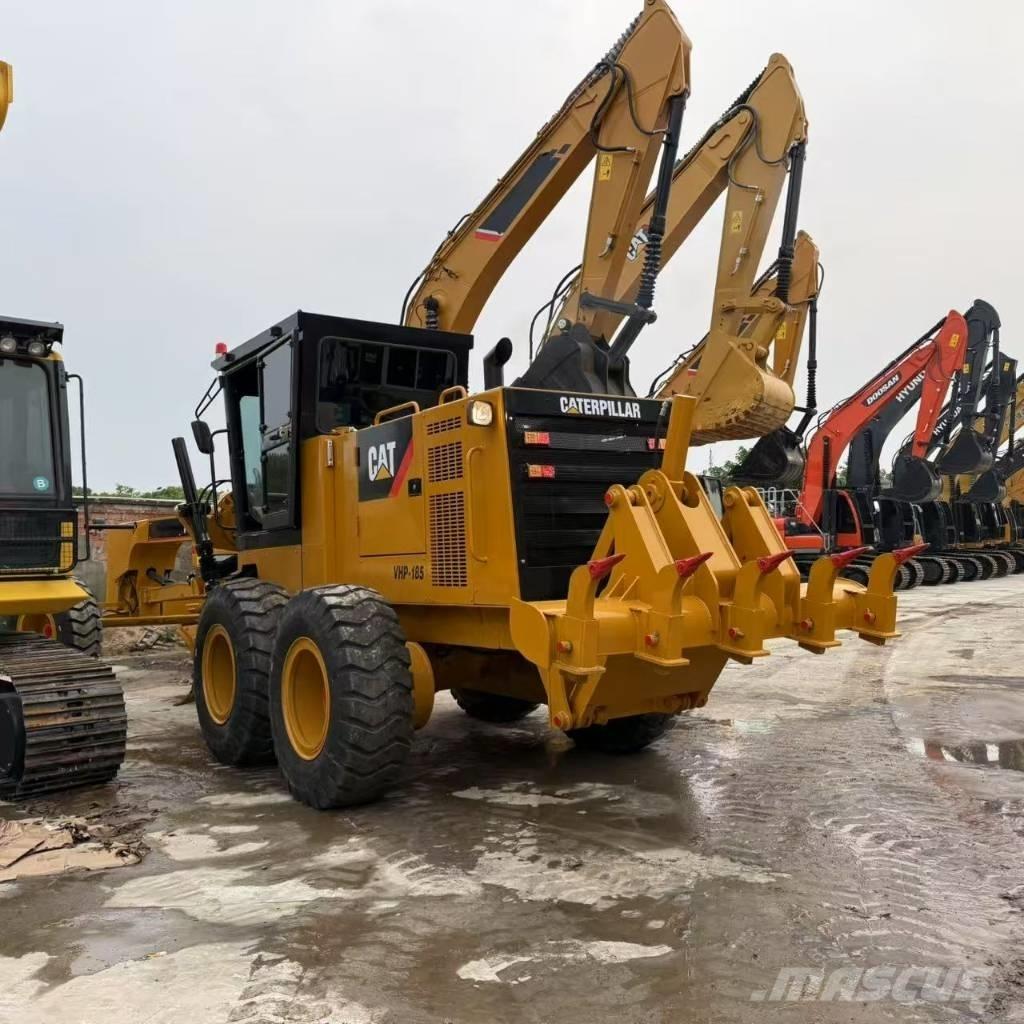 CAT 140K 平土機