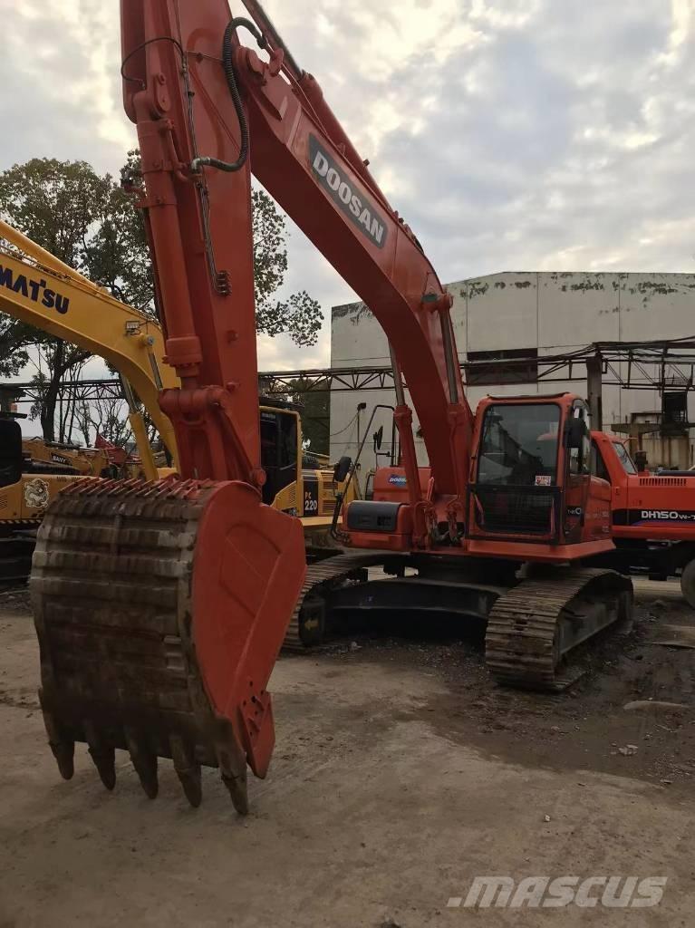 Doosan DX 300 履帶式 挖土機/掘鑿機/挖掘機