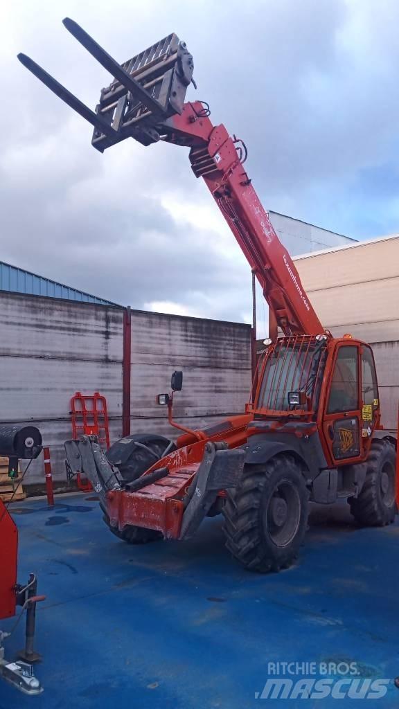JCB 535-140 伸縮臂操作車